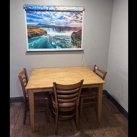 Anchorage Inn Lakeport Экстерьер фото