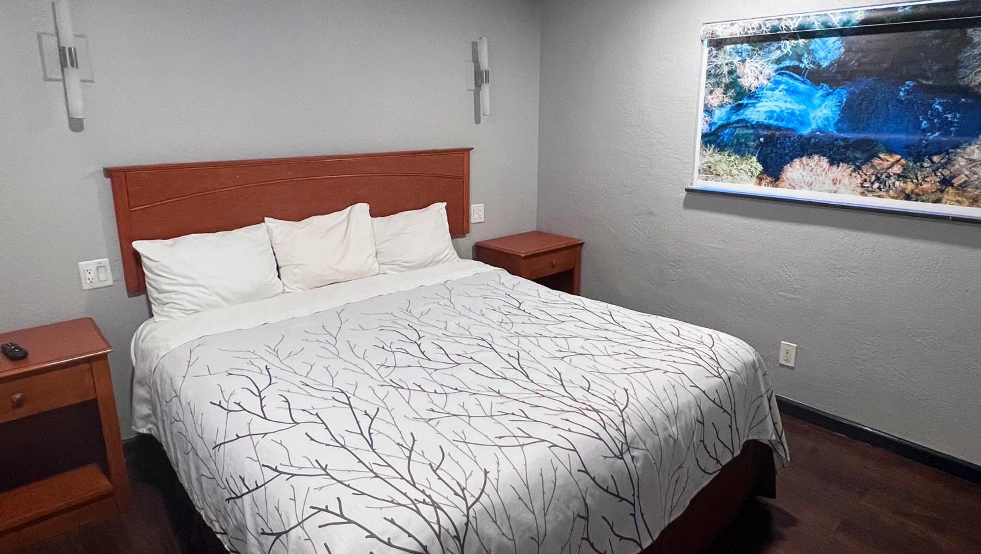 Anchorage Inn Lakeport Экстерьер фото